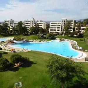 Rezort Rr Baia, Alvor