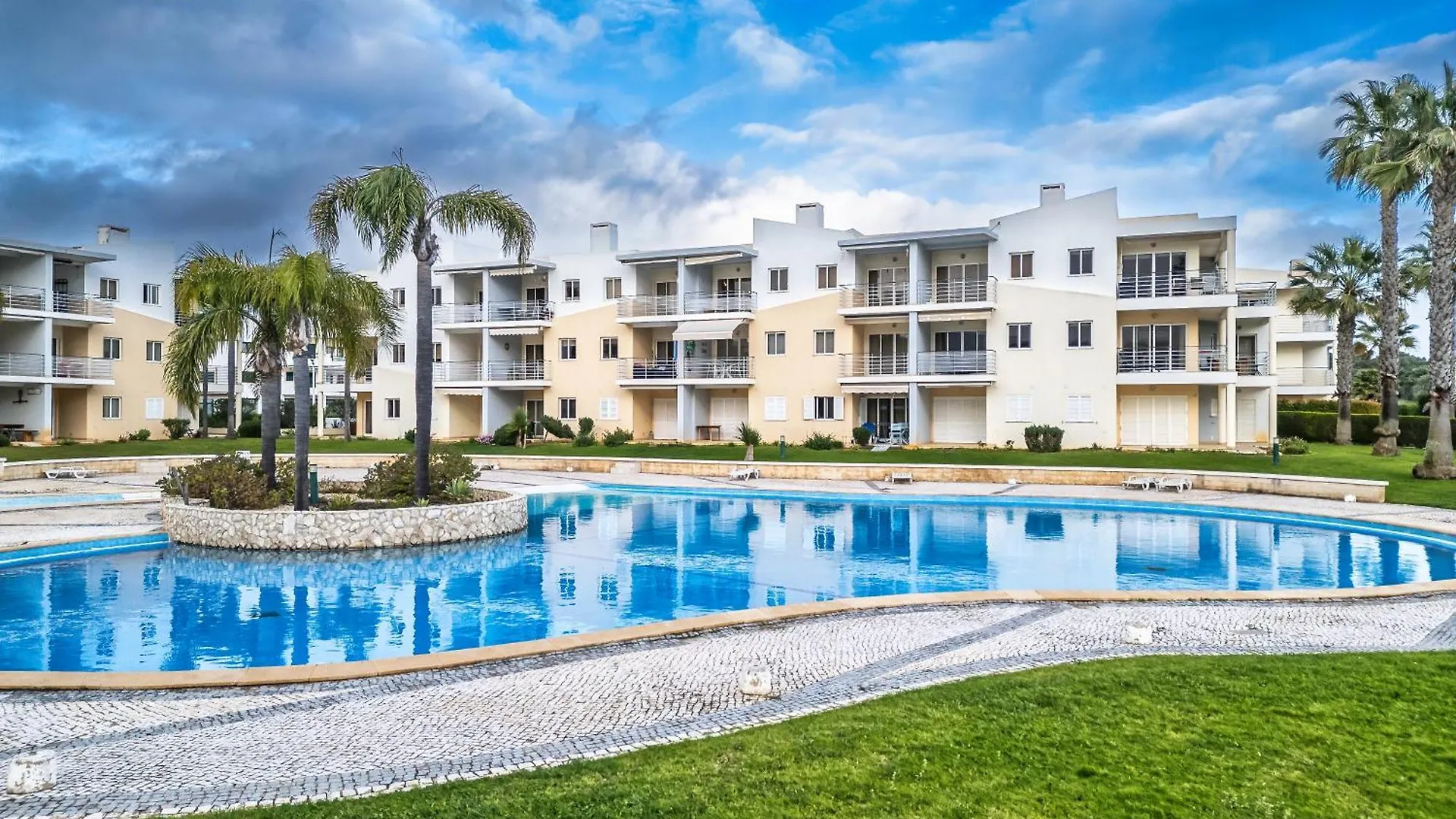 Close To Beach Alvor 1 Bedroom Apartment Villa Da Praia At08